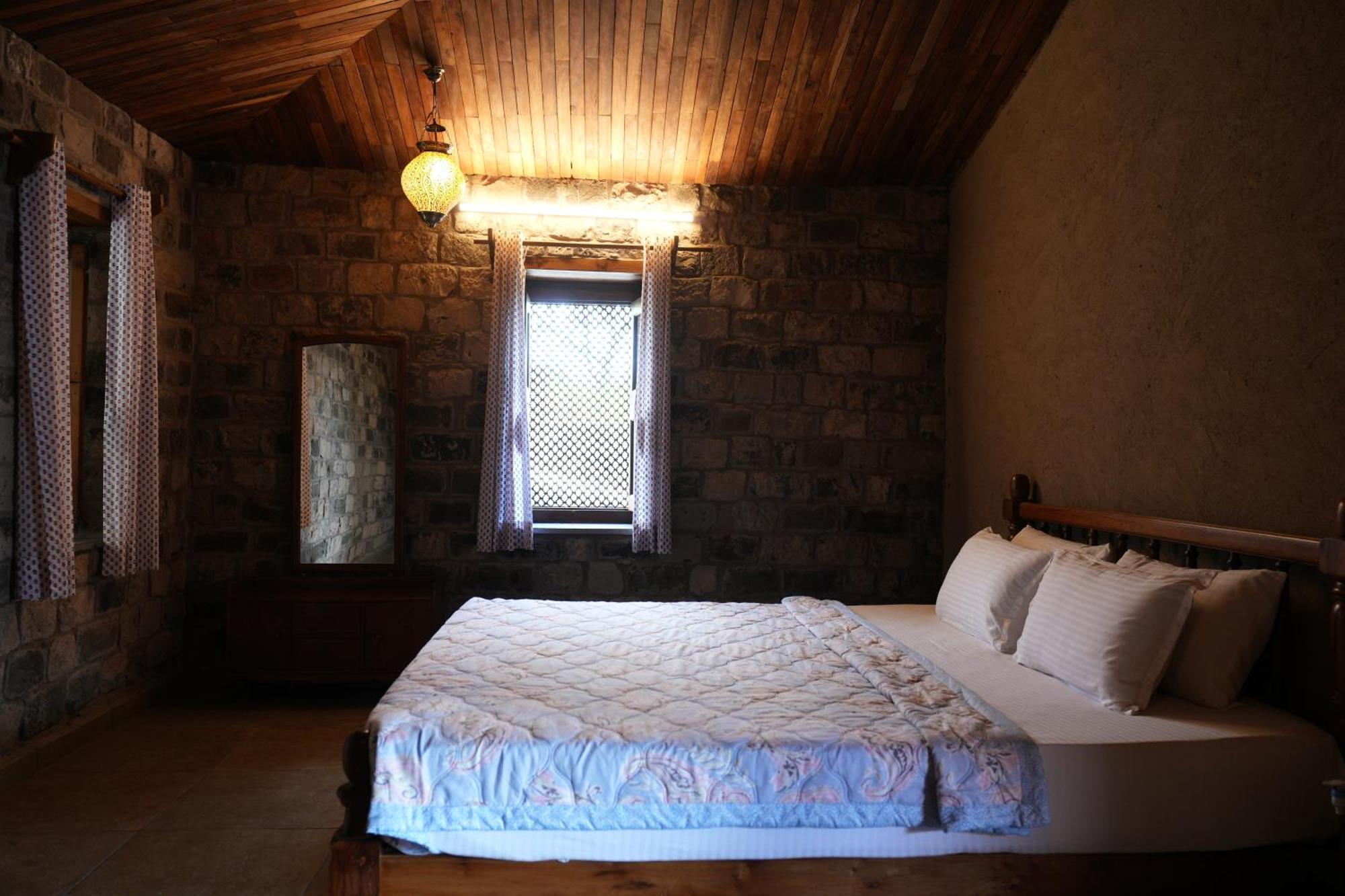 Nisarg Resort Kolhapur Buitenkant foto